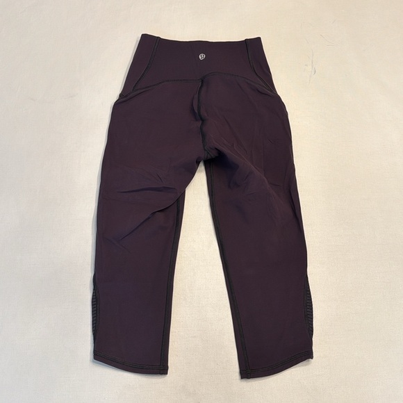 Lululemon Lean In Crop (17") Boysenberry - Picture 3 of 3